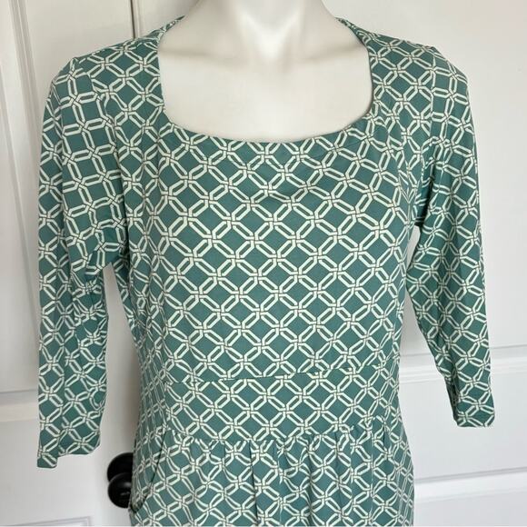 J. McLaughlin Emma Long Sleeve Catalina Cloth Pocket Dress Green Print M - Picture 2 of 7